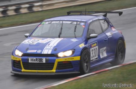 VW Scirocco du LMS engineering qui termina a la 21eme place. VW Scirocco du LMS engineering qui termina a la 21eme place.