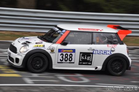 Première manche du VLN 2012 au Nürburgring. Première manche du VLN 2012 au Nürburgring.