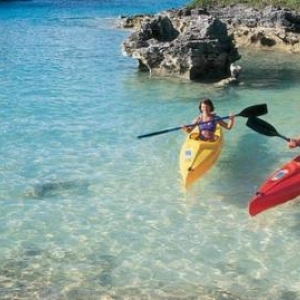 Couple en canoe