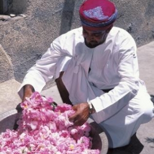 (c) Oman Tourism