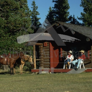 (c) Travel Alberta