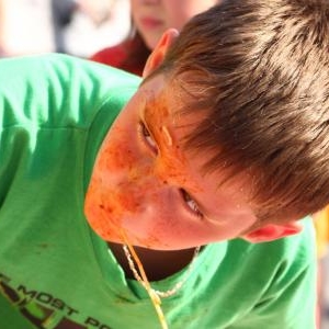 concours de manger de spaghettis 