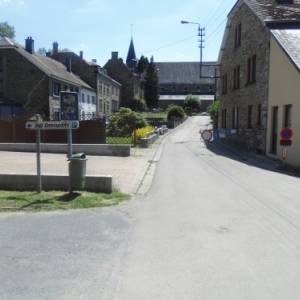 Entre Hall polyvalent vers l'eglise - juin 2019