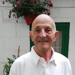 Jean-Marie Darte, crieur de journaux début des années 50.