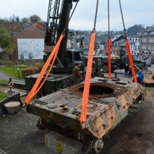 Le tank, direction Bastogne pour restauration.