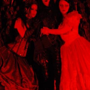 Danse Macabre par Viona-Art
