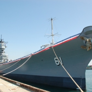 USS Iowa - San Pedro