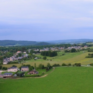 vers lesterny en montgolfiere