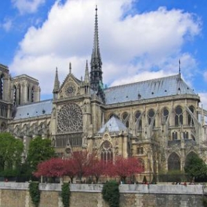 4. Paris