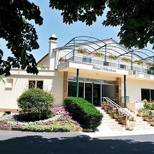 5. Hotel