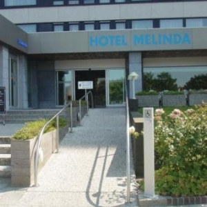 4. Hotel