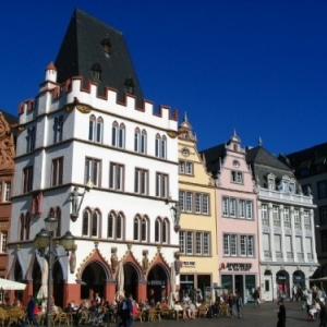 4. Trèves