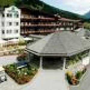 2. Hotel