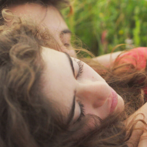 « Qui à part nous » (Jonás Trueba)