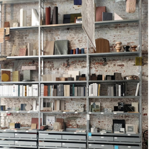 Bibliothèque indépendante de matériaux © "Materiatek" © Photo : Nicky Depasse