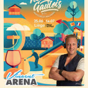 Avec Vincent Arena, le D.J. du 14 juillet © « Enjeu » 