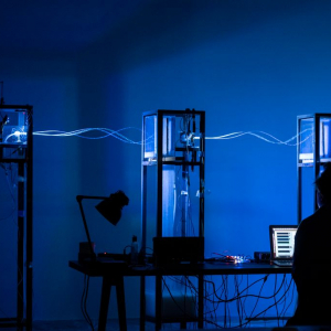 "Galerie du Beffroi" : "Hydroscope" © Alexis Choplain/"Interstice Festival" © Ph. : "KIKK Festival"