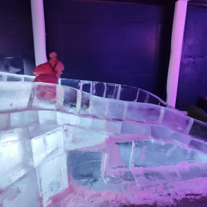 Le tobogan en glace d' « Ice World » ⓒ Photo : Murielle Lecocq