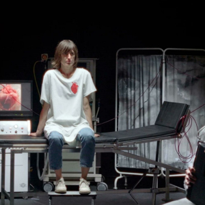 « Marion ou la Métamorphose » (Laëtitia Moreau & Marion Sellenet)