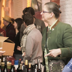 Rencontre oenologique avec Jeanette van der Steen © Marianne Grimont/« Namurimage »