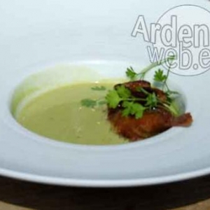 Les Pieds dans le Plat
