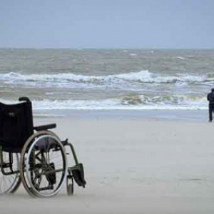 Je marcherai jusqu'a la mer.