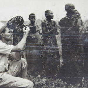 1957, Marcel Thonnon filme au Rwanda chez les Batoys