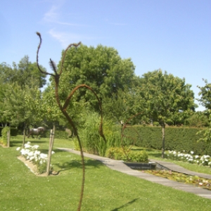 Brigitte DANSE au Jardin Lemonnier