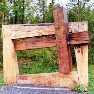 Station 6  : Veronika remet la serviette au Seigneur Jésus,-  Ján Šicko (SK) 2011 ( photo : F. Detry )