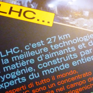 Le CERN ( frontière franco - suisse / photo : F. Detry )