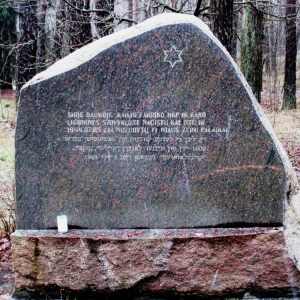 Le massacre de Paneriai ( Lituanie )  ( Photo F. Detry )