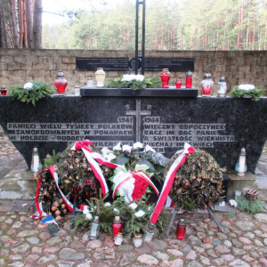 Le massacre de Paneriai ( Lituanie )  ( Photo F. Detry )