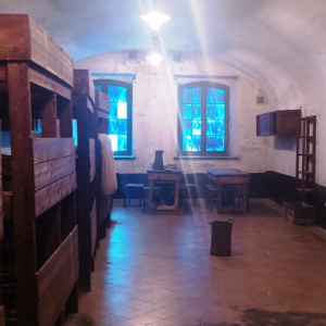 Le Fort de Breendonk ( photo: F. Detry ) - les dortoirs Le Fort de Breendonk ( photo: F. Detry ) - les dortoirs