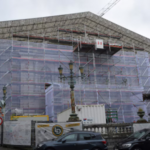 2 L'objectif d'une journée comme celle-ci : expliquer ce qu'il y a derrière le bruit et la poussière, note la présidente d' Embuild Verviers-Ostbelgien Astrid Convents. ( © Cindy Thonon )
