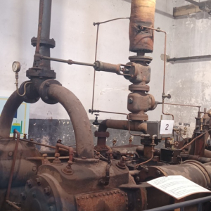 Compresseur d'air / Solvent Verviers ( photo : F. Detry )