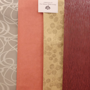 Le papier intissé produit à Malmedy sert ensuite à la fabrication (impression) de papier-peint haute de gamme.   ( Photo LABEYE Philippe )