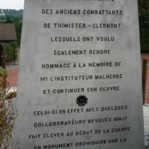 Le mausolée au cimetière de Thimister