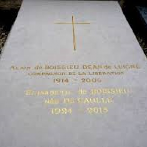 La tombe du Général avec son épouse et sa fille Anne
