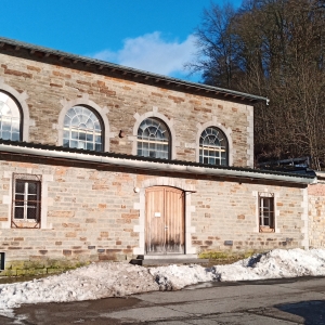 La salle de gymnastique où s'érigerait l'hôtel ( photo F. Detry )