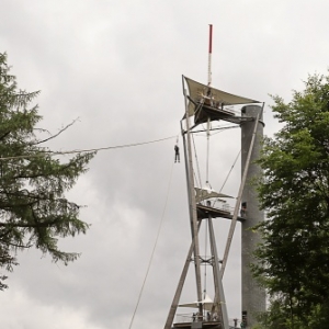 Tyrolienne, Tour du Millenaire