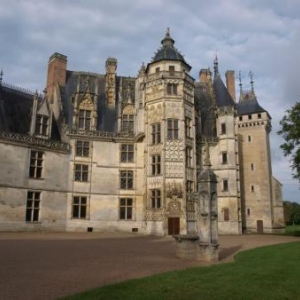 Chateau Ainay le Vieil