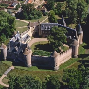 Chateau Ainay le Vieil