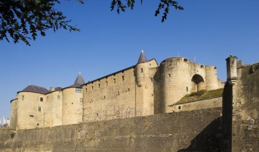 chateau fort sedan chateau fort sedan