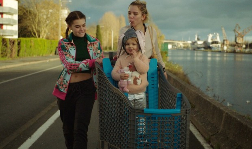 « Petites » ( Julie Lerat-Gersant)