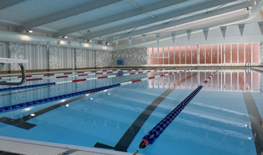 Le grand bassin de la piscine rénovée © Photo : Ilaria Bembo/« L’Avenir »