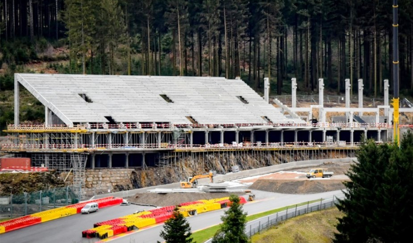 La nouvelle tribune du raidillon La nouvelle tribune du raidillon