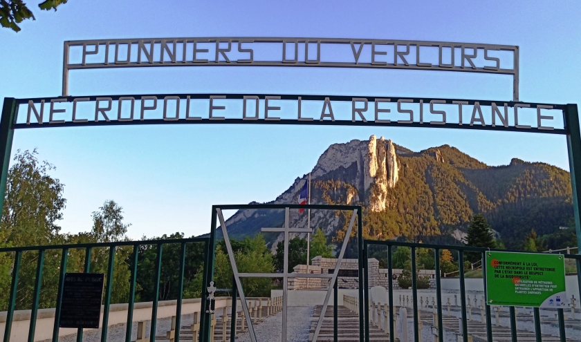 Le mémorial et la nécropole de St Nizier du Moucherotte Le mémorial et la nécropole de St Nizier du Moucherotte