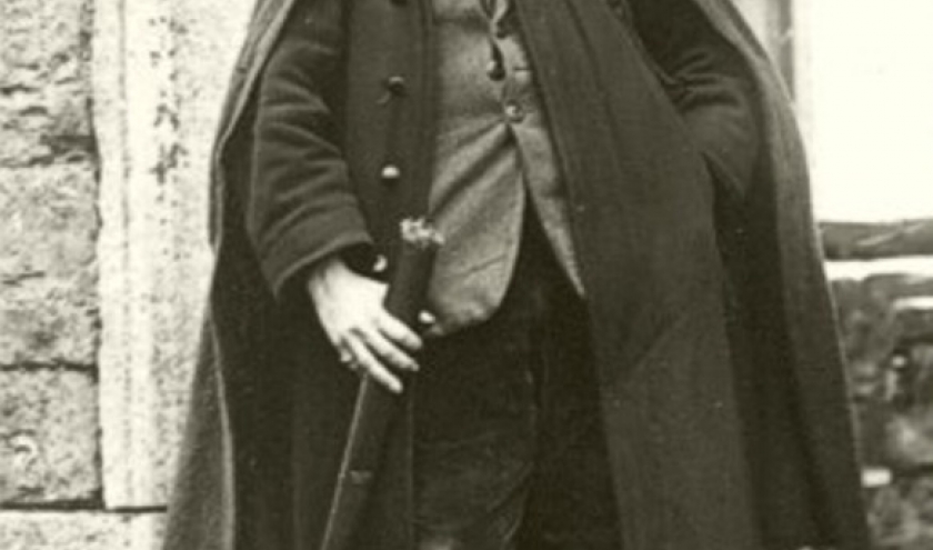 Charles J. COMHAIRE Charles J. COMHAIRE