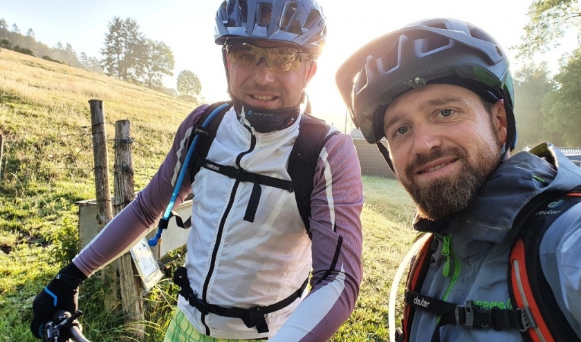 Vainqueurs Stoneman Arduenna 2020 ( Photo Felix Peter ) Vainqueurs Stoneman Arduenna 2020 ( Photo Felix Peter )