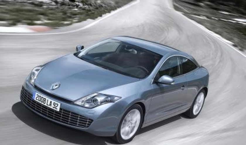 RENAULT LAGUNA Coupé. RENAULT LAGUNA Coupé.